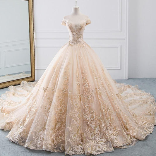 Luxury Sparkly Beading Pearls Wedding Gown